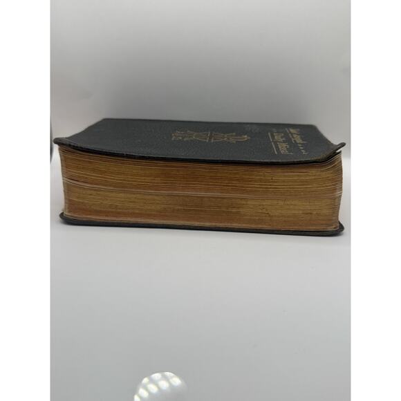 Saint Joseph Sunday Missal 1953 JHS Confraternity Issue Genuine Leather - Picture 4 of 6